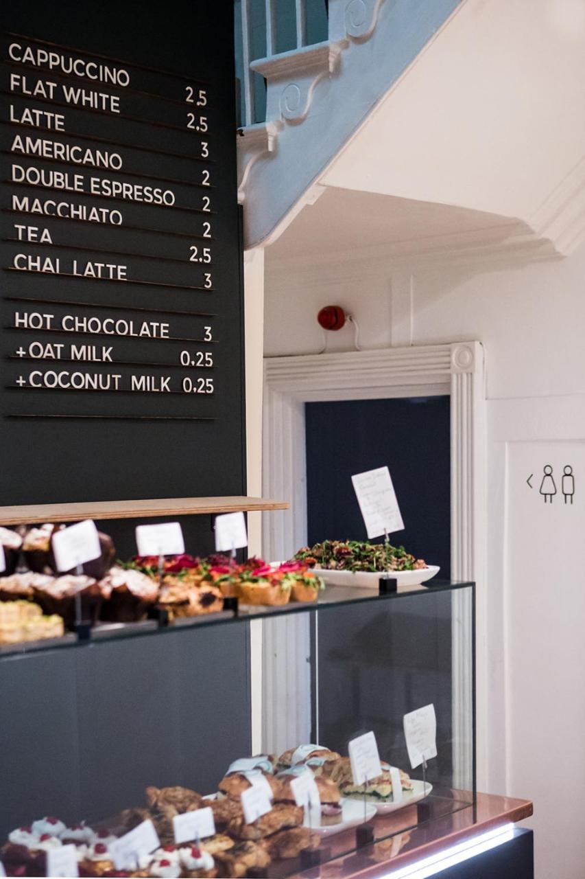 Whitehouse Rye Bed & Breakfast Bagian luar foto Menu at a cafe